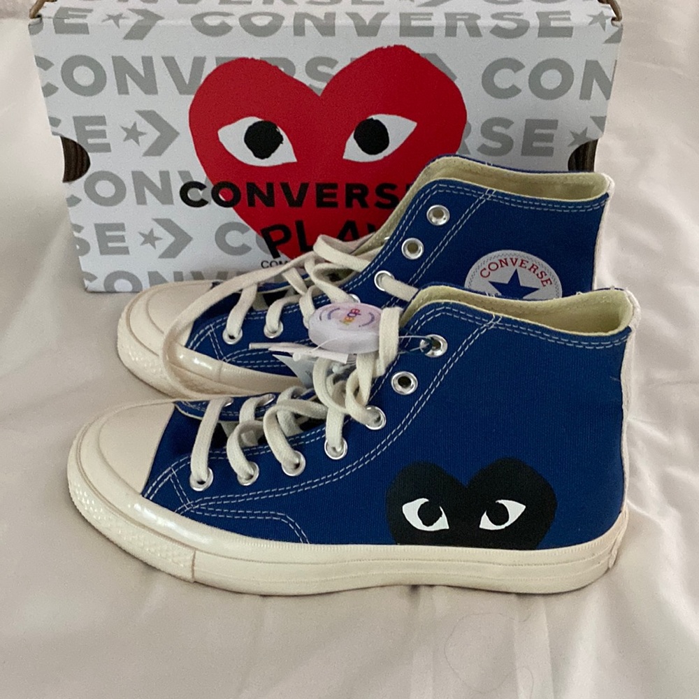 Come Des Garçons Converse Play Hi tops